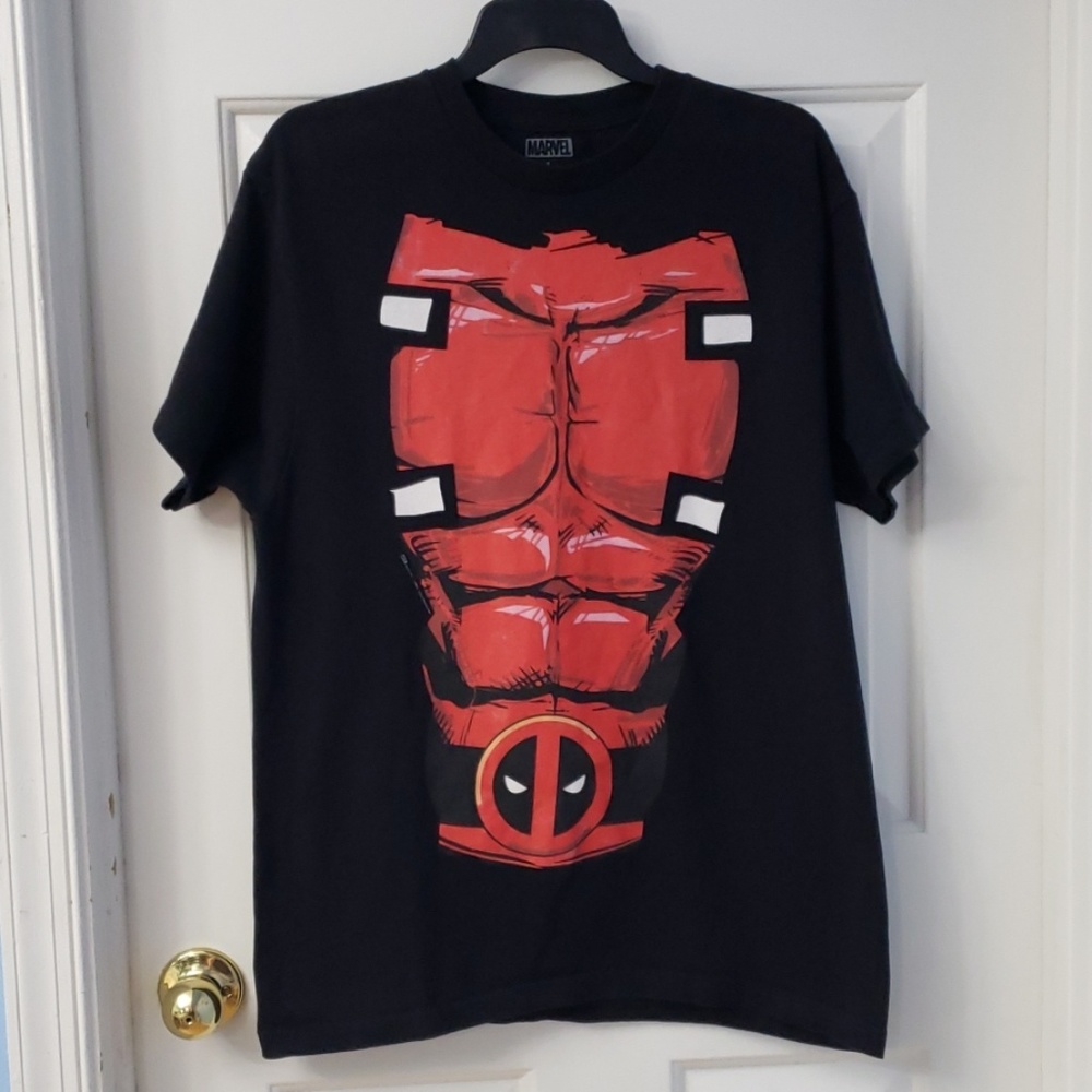 Marvel Deadpool Abs Tee